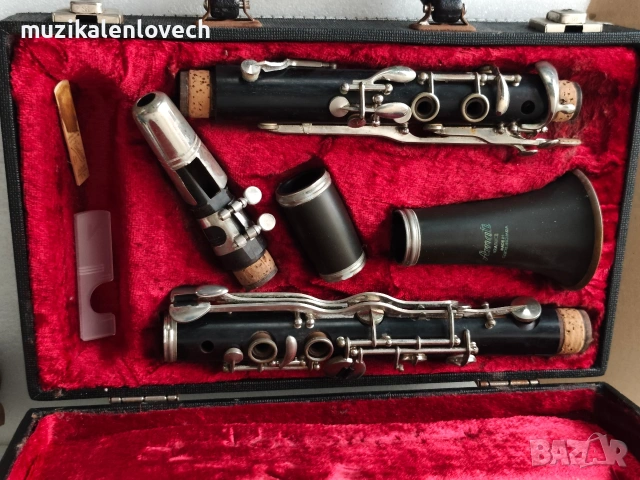 Vintage Amati Kraslice Wooden Clarinet /German System/ Made in Czechoslovakia кларинет с куфар, снимка 2 - Духови инструменти - 55206116