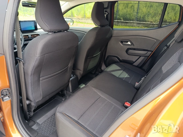 Dacia Sandero Stepway ГАЗ, снимка 11 - Автомобили и джипове - 54700690