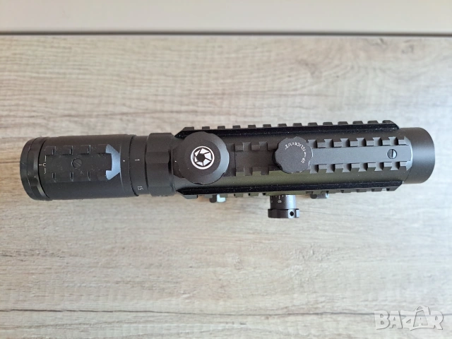 Бързомер Barska Electro Sight 1-3X30, снимка 2 - Оборудване и аксесоари за оръжия - 55166606