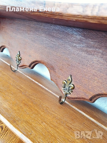 Масивни стенни закачалки/ лавици, снимка 9 - Закачалки - 54025610