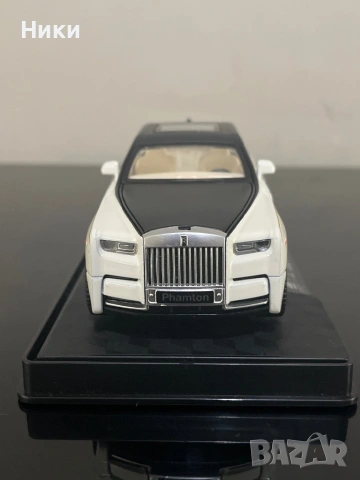 Метална количка Rolls-Royce Phantom 1:32, снимка 4 - Декорация за дома - 54892461