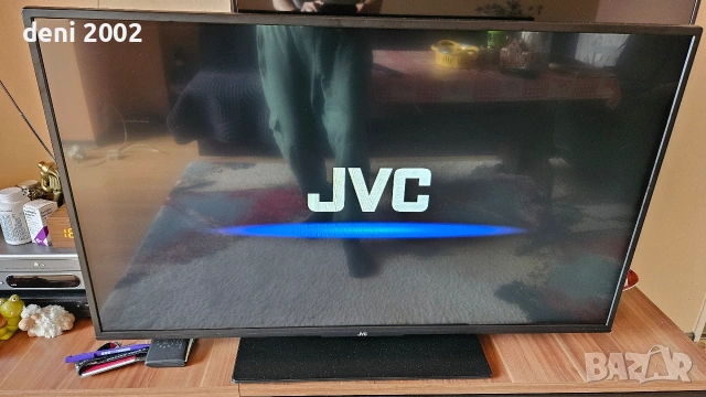 Телевизор JVC 43"Led FULL HD Smart android tv , снимка 2 - Телевизори - 54663474