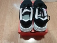 Дамски маратонки nike, снимка 2