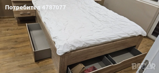 Спалня 180/200 +2 нощни шкафчета+ракла, снимка 4 - Спални и легла - 55132894