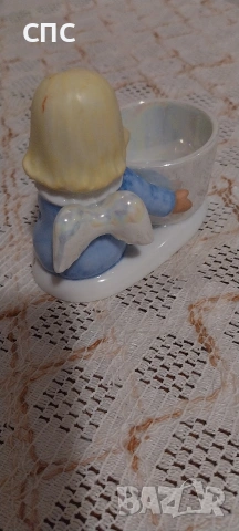 Порцеланова фигура ангелче , снимка 2 - Антикварни и старинни предмети - 54021755