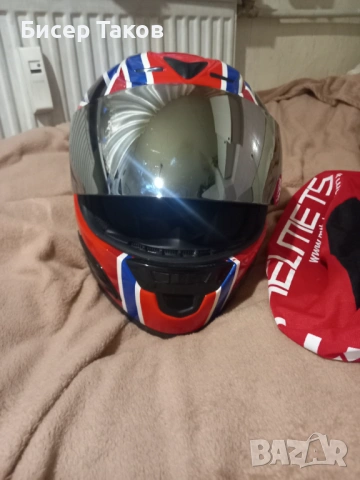 Продавам каска Nitro, снимка 2 - Аксесоари и консумативи - 54915237