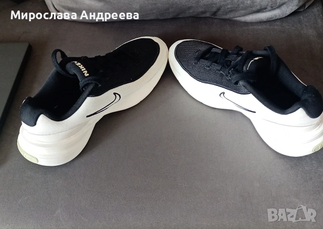 Маратонки Nike Uplift SC, снимка 8 - Маратонки - 54396749