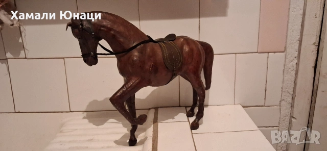 Ретро Кожена фигурка на Кон , снимка 2 - Колекции - 54422828