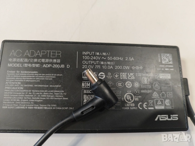 Оригинално зарядно ASUS 20V / 10A / 200W, снимка 3 - Части за лаптопи - 54575939