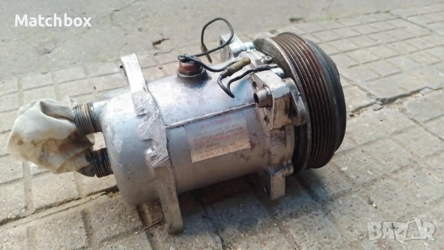 Компресор климатик за Мерцедес 124 200Е и 260Е, снимка 8 - Части - 46519230