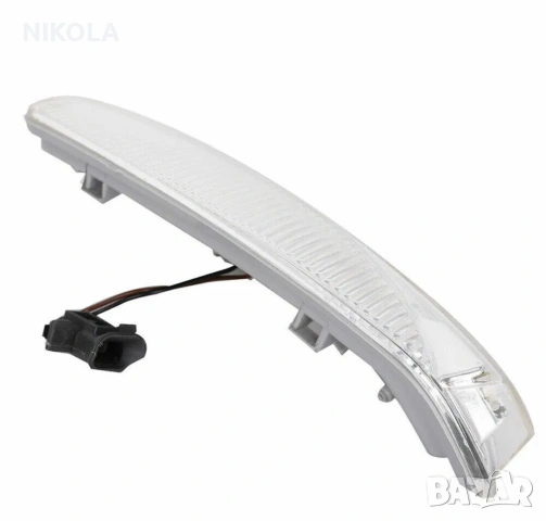 LED мигач в огледало за Mercedes C-CLASS W204 2007 -2011 / ЧИСТО НОВИ! / Лесен монтаж. , снимка 4 - Части - 54973514
