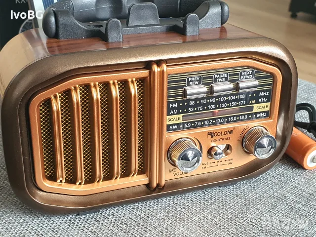 Портативно радио с ретро дизайн Golon RX-BT628S с Bluetooth, MP3, FM, соларен панел, снимка 3 - Други - 55322784