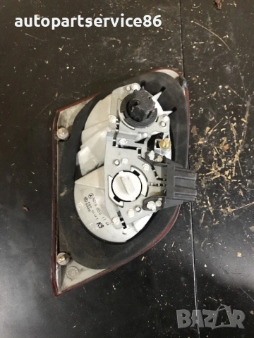 Заден ляв страничен стоп за Mercedes E Class W210 (1997) A2108201164, снимка 3 - Части - 54178248