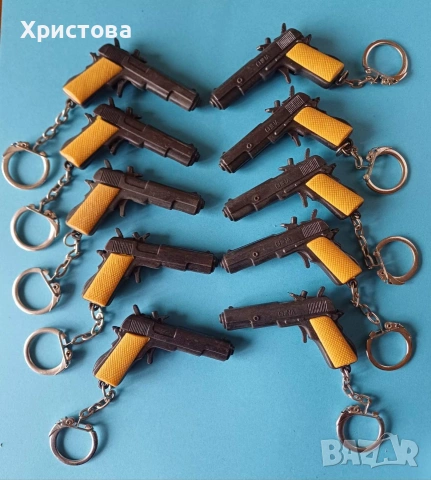 Пистолет ретро метални от 90-те, снимка 4 - Колекции - 54100648