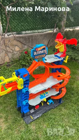 Писта Hot Wheels - мега гараж с дракон, снимка 2 - Коли, камиони, мотори, писти - 55402491