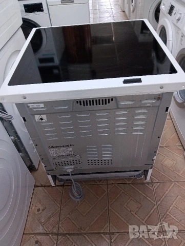 Свободно стояща печка с керамичен плот Voss 2 години гаранция!, снимка 11 - Печки, фурни - 54170319