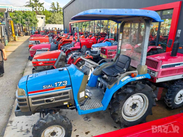 Трактор Iseki 18 к.с. 4X4 нов внос, снимка 4 - Селскостопанска техника - 54785586