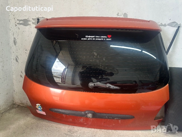 Заден капак за Пежо 206