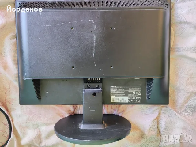 Монитор Philips 190VW, снимка 2 - Монитори - 55511754