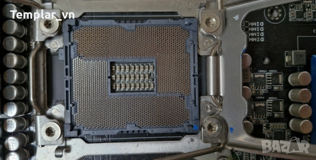 Asus P9X79 socket LGA 2011 3rd/4th gen intel CPU support, снимка 2 - Дънни платки - 54783998