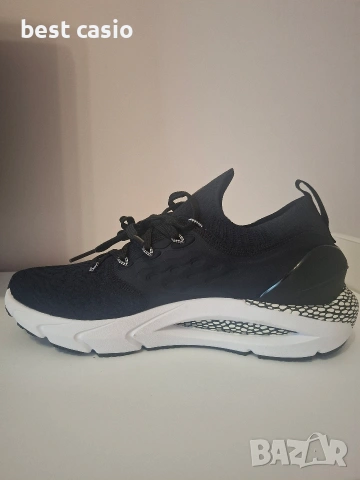 Продавам нови оригинални Under Armour UA HOVR Phantom 2
., снимка 4 - Спортни обувки - 54861496