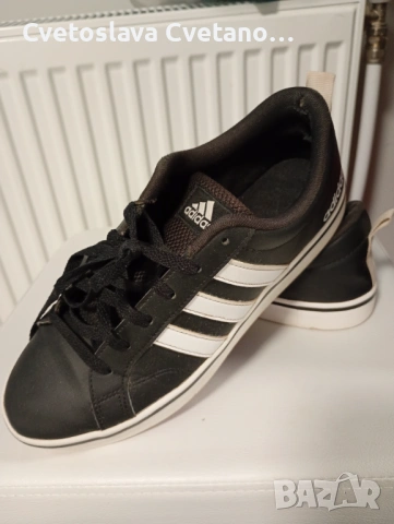 Маратонки Adidas , снимка 2 - Маратонки - 54009044