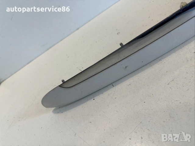 Задна регистрационна табела бяла за Hyundai i30 1.6 CRDi (2010), снимка 3 - Части - 54387462