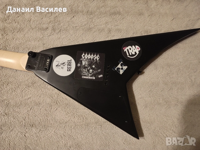 Jackson JS1X RR Minion Satin Black + оригинален кашон и колан. , снимка 6 - Китари - 54875110