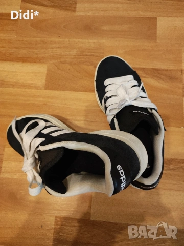 Adidas мъжки/дамски маратонки, снимка 2 - Маратонки - 54560012
