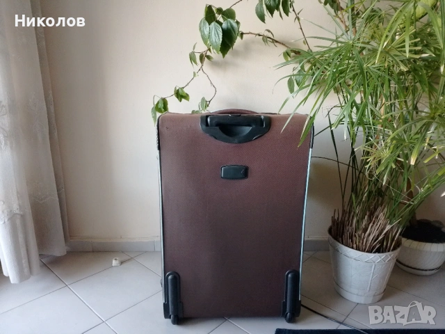 Куфар  "олекотен 3кг" 70/50/35см  "L.Lаmbertаzzi" "20€" Перфектен:+Доставка:, снимка 3 - Куфари - 54665448