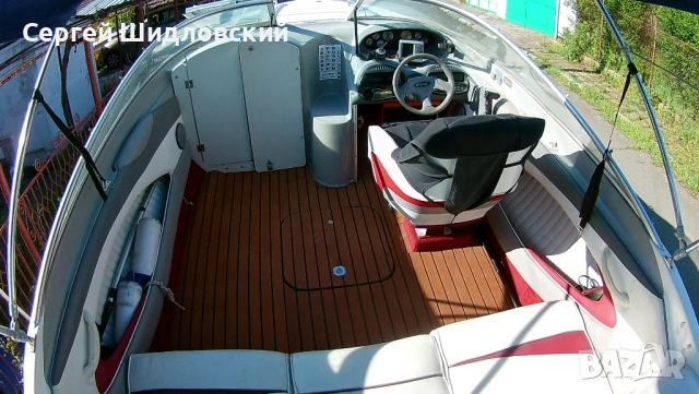Моторна яхта Bayliner CAPRI, снимка 8 - Воден транспорт - 54428969