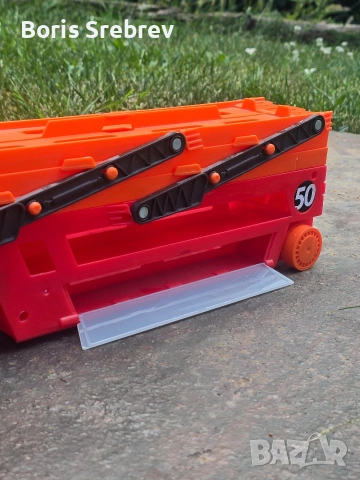 Комплект Hot Wheels: Мегатранспортьор за 50+ колички + Лот писти и лаунчери, снимка 6 - Коли, камиони, мотори, писти - 54990382