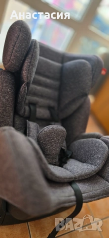 Столче за кола Geoby CS888E за деца на възраст от 0 месеца до 25 кг (0+/I/II)