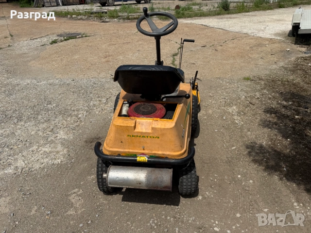 Тракторна косачка STIGA VILA  с предно косене briggs&stratton 12,5 кс., снимка 2 - Градинска техника - 54703283
