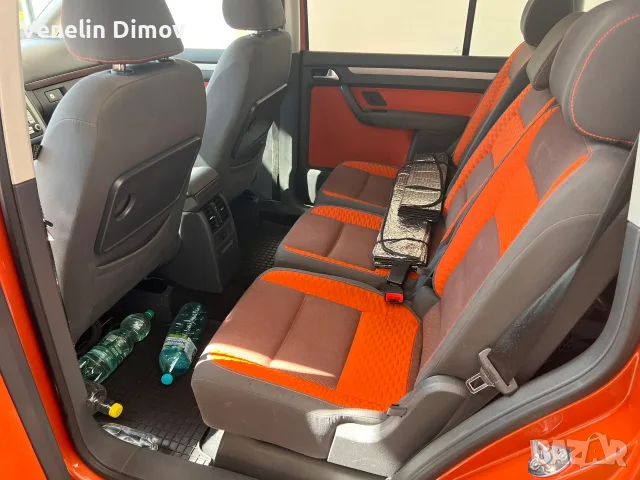VW Touran CROSS 1.9 105, снимка 7 - Автомобили и джипове - 55480678