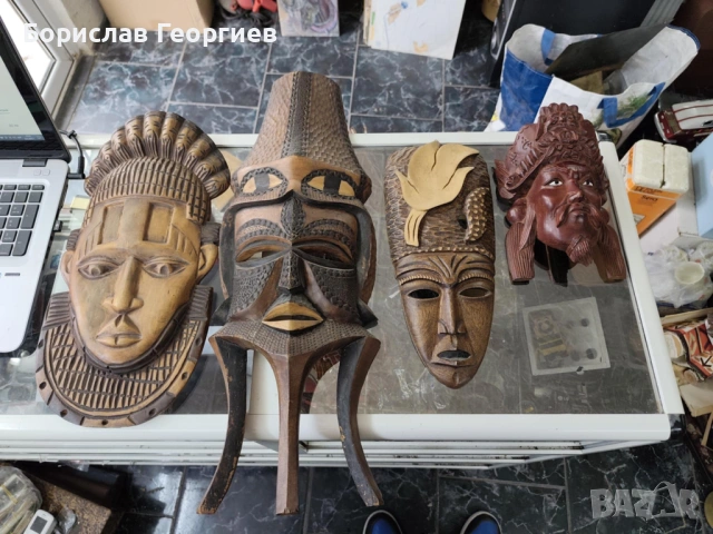 Лот дървени маски четири броя