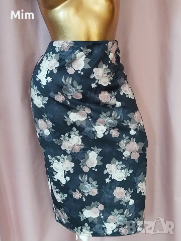 NEW LOOK XL Черна пола на цветя , снимка 2 - Поли - 54772686