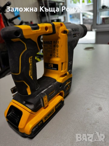 Най-лекият професионален перфоратор DeWALT DCH172 18V XR Brushless, снимка 2 - Перфоратори - 54411687