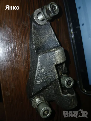 Лапи двигател комплект БМВ Е39 6цилиндъра Tourar kombi 2003 163k.c. 2.5ТД фейслифт 