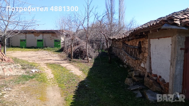 Продавам двуетажна къща в с. Младиново, общ. Свиленград, снимка 3 - Къщи - 55230346