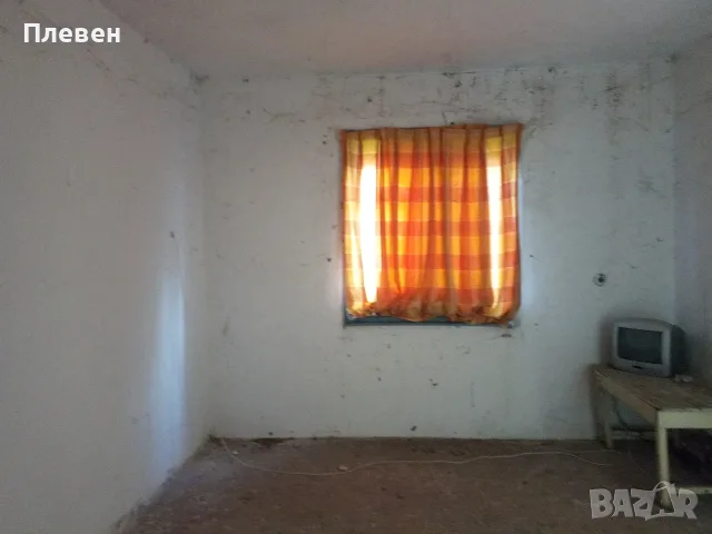 Къща, земя и малка гора – на 20 минути от град Плевен, снимка 5 - Къщи - 55657867