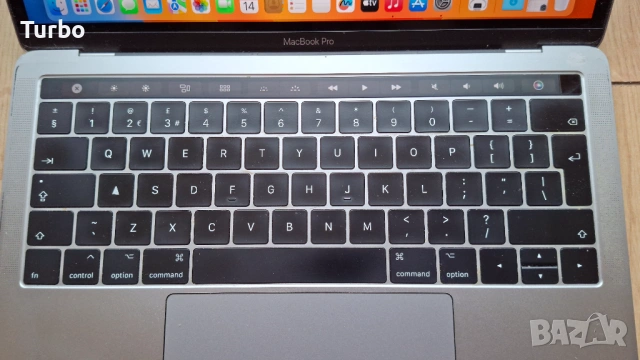 13.3 MacBook Pro 2017 Retina Core i5-7360U/8GB/256GB SSD/Two Thunderbolt 3/Touchbar, снимка 10 - Лаптопи за дома - 54420513
