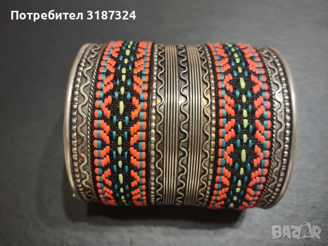 Етно гривна, много красива , снимка 5 - Гривни - 54963761