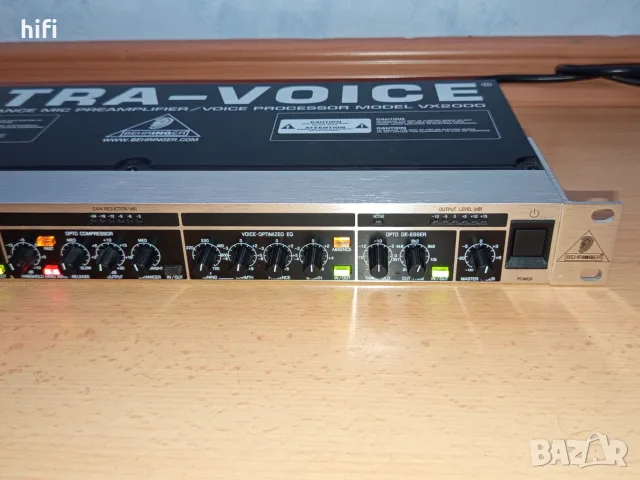 Микрофонен предусилвател / процесор Behringer Ultra-Voice Pro VX2000, снимка 3 - Други - 55429953