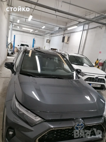 челно стъкло за Тойота рав 4 след 2020 