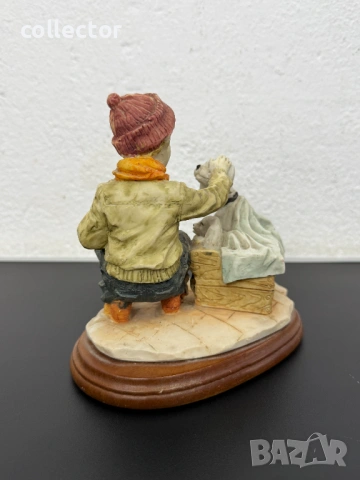 Колекционерска фигура - „Куче за продажба“ №8037, снимка 4 - Колекции - 54012920