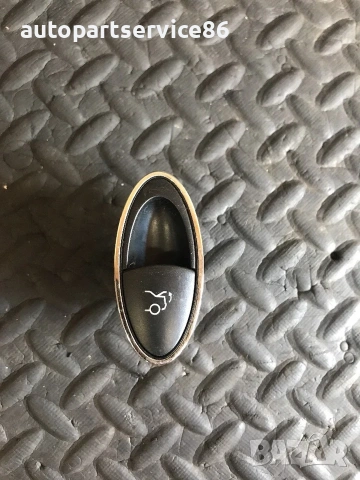 Бутон за отваряне на багажника за Mercedes CLS W219 (2005–2011) A2118210379