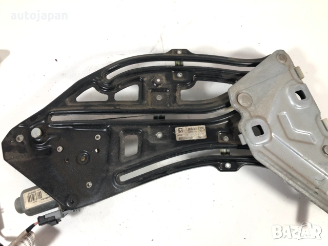 Заден десен стъклоповдигач Peugeot 207cc (2006-2014г.), снимка 2 - Части - 54363534