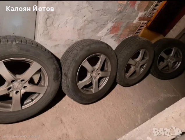 Продавам гуми /зимни/ с джанти 235/65/17, снимка 3 - Гуми и джанти - 55449585