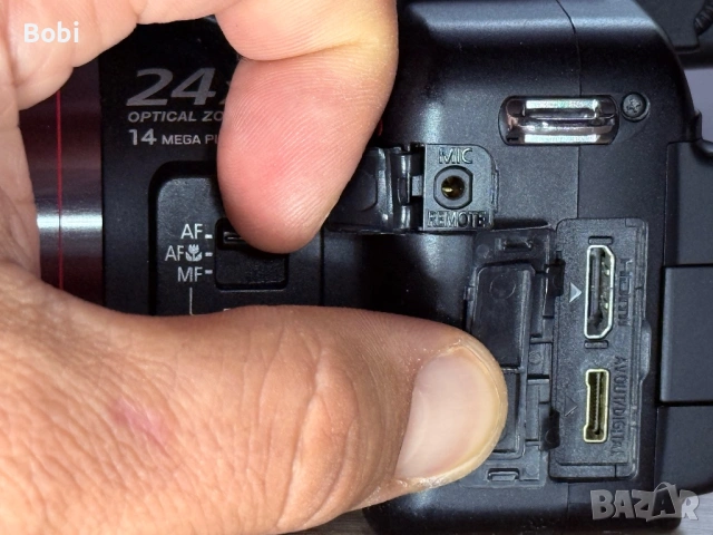 Panasonic Lumix DMC-FZ100, снимка 8 - Фотоапарати - 54894308